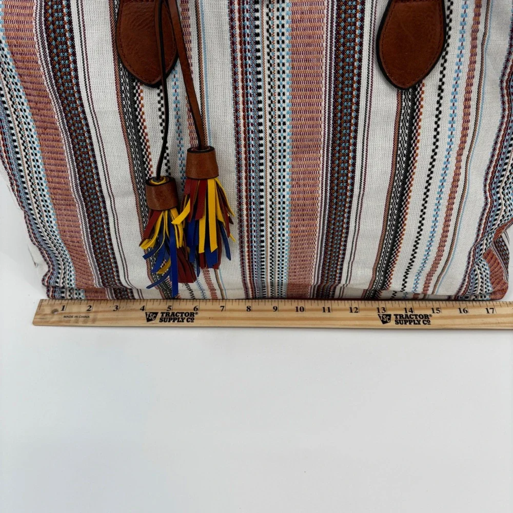 Jen & Co River Weekender Womens Large Striped Canvas Vegan Leather Tassel Boho